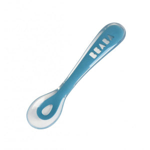 Open image in slideshow, Beaba&#39;s 2nd age blue silicone spoon for infants

